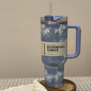 ماگ دسته دار استنلی ابر و بادی آبی مدل QUENCHER H2O TUMBLER