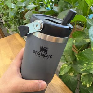 تراول ماگ نی دار استنلی طوسی تیره مدل FLIP STRAW TUMBLER